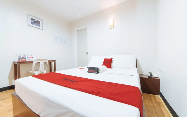 RedDoorz @ Rosario Street Bacolod