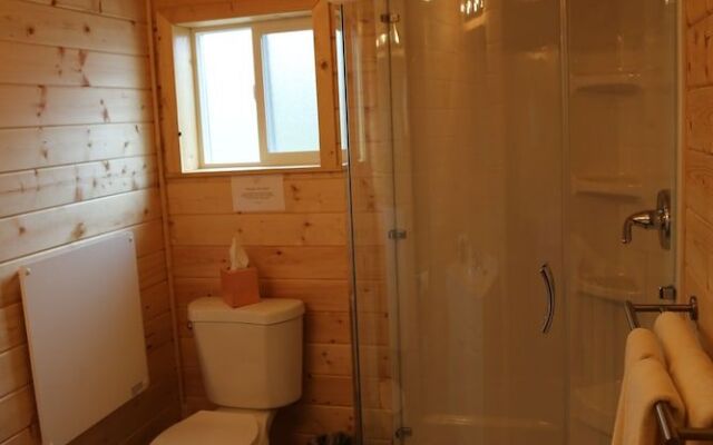 Alaska Glacier Lodge