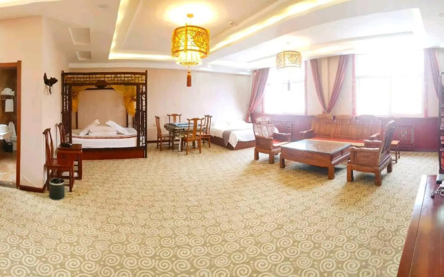 Huolin Gol Qianlong Hotel