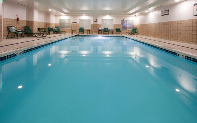 Staybridge Suites Denver International Airport by IHG