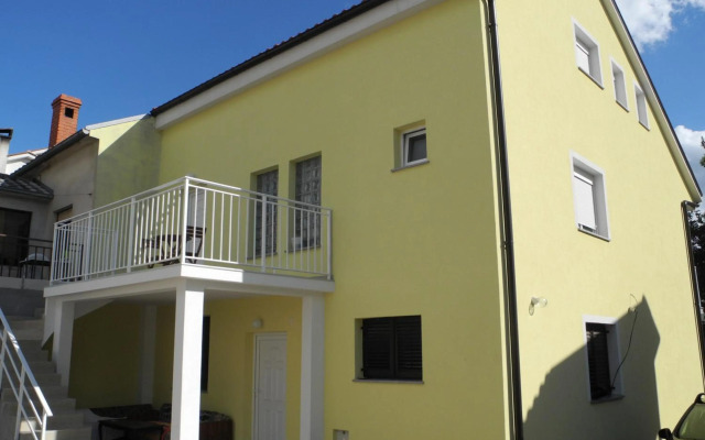 Apartment NIVES A2+1