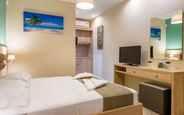 Lagaria Hotel & Apartments Aspróvalta