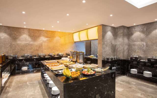Ramada Encore by Wyndham Wuhan Caidian