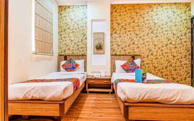 Fabhotel The Residency