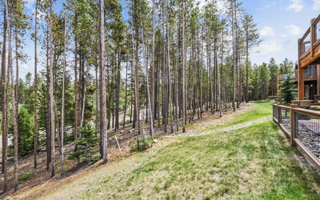 Breck Mountain Getaway 4 Bedroom Home