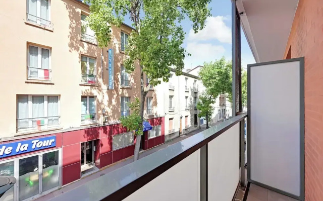 Charming Apartment - 2br-4p- Balcony- Malakoff