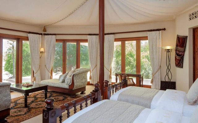 Al Maha, A Luxury Collection Desert Resort & Spa, Dubai