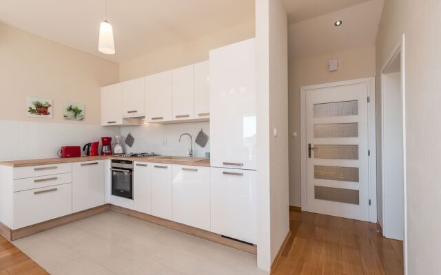 Private Holiday Home in Petrcane by the Sea
