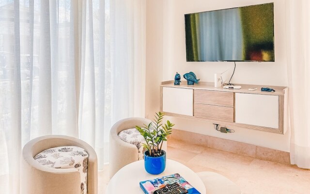 Cozy Villa at Green One 5D W Breakfast Included