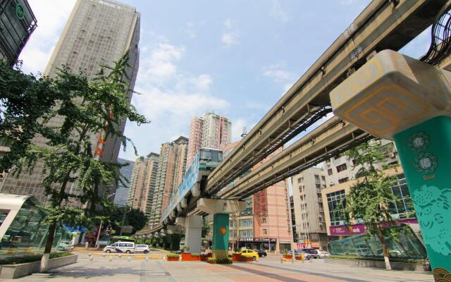 Hanting Hotel Chongqing Yangjiaping Pedestrian Street MixC