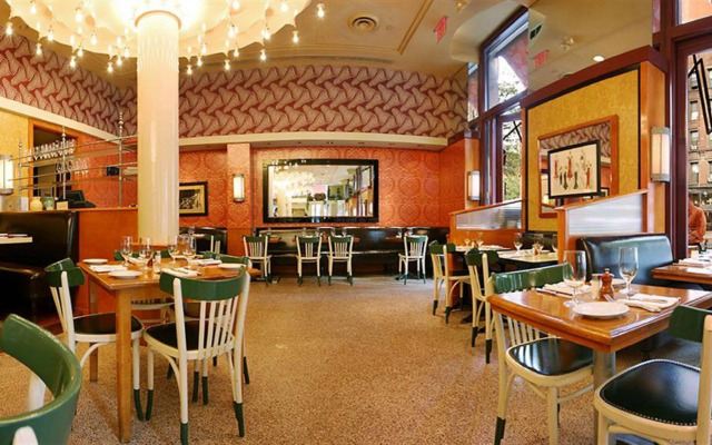The Lucerne Hotel