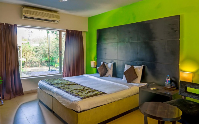 Citrus Hotel Lonavala
