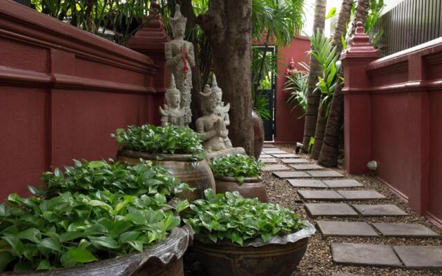 Tri Yaan Na Ros Colonial House