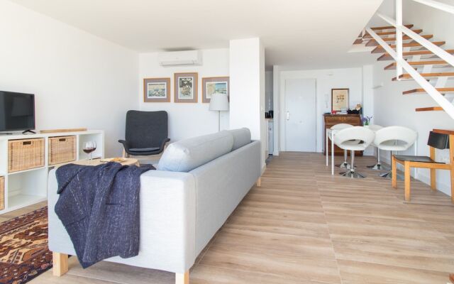 Sea View Sunny Duplex