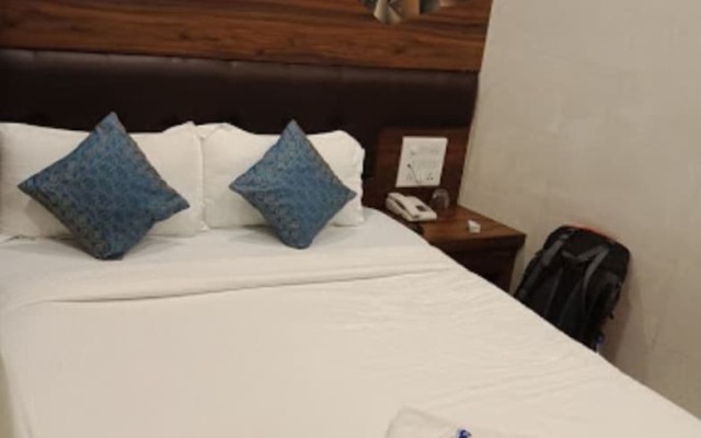 Hotel Palace Residency