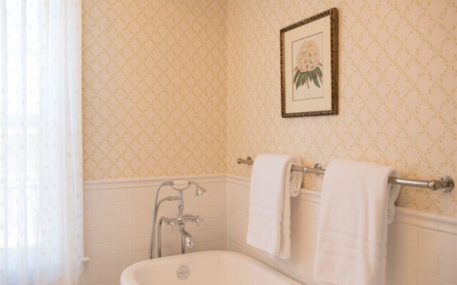 Margin Street Inn