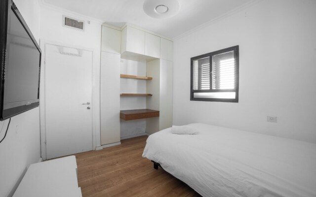 O&OGroup- Classy 3-BR with Stunning View