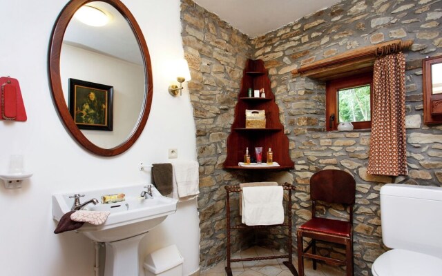Cozy Cottage in Hubermont near Town Center