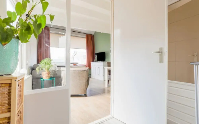 Vacation Home 450 m From the Beach