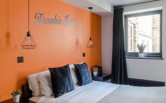 The Acre Penthouse - Covent Garden - by Frankie