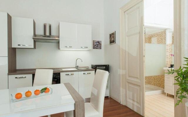 Spanish Steps Apartment At ItalyRents