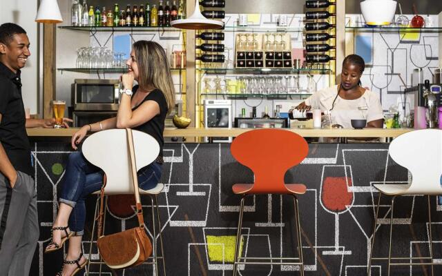 ibis Créteil