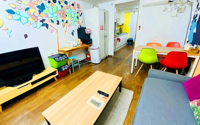 Seoul Station Aroha Guest House