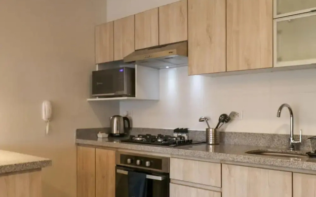 w Extraordinary 2BR w Balcony in Miraflores