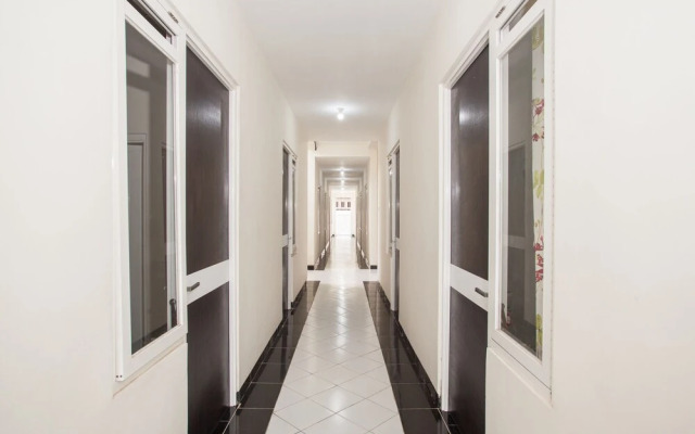 Oyo 1182 Shevin Guest House Syariah