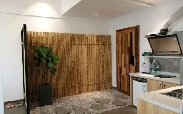 Kending Aiqinghai Hostel