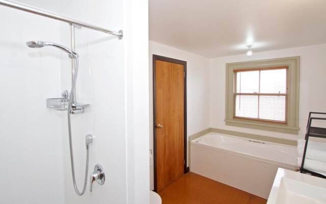 Station Lodge - Hostel
