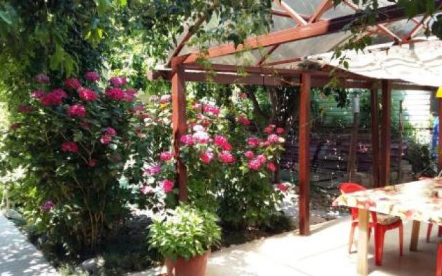 Guest House on Kalinina 14