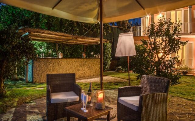 The Lookout Exclusive Garden Villa With Capri Views