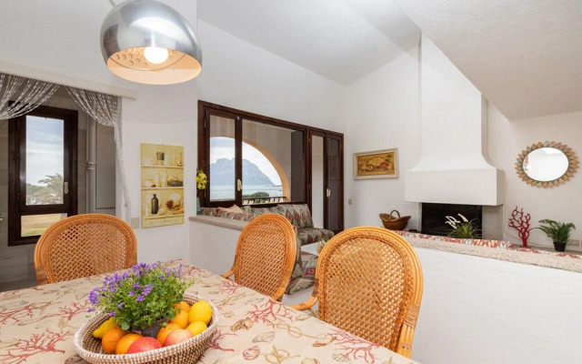 Il Vecchio Faro Dalia 6 50m From The Sea