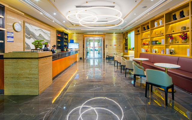 Poltton International Service Apartment Pazhou International Exhibition Center