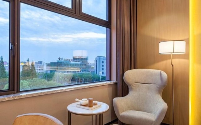 Rongqiao Hotel Shanghai International Tourism Resort