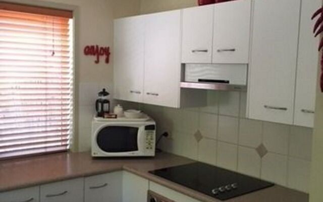 Byron Lakeside Holiday Apartments