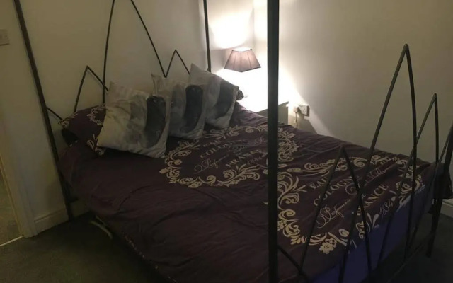 E2 Apartments