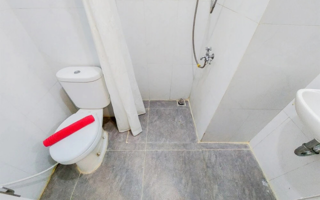 Warm And Simply Look Studio Room Apartment Urban Heights Residences