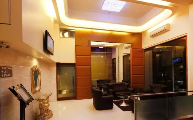 Hotel Seven Heaven