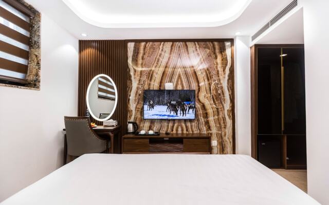 Blubiz Hotel My Dinh - Blubiz Hotel 2