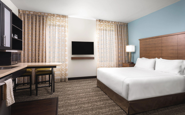 Staybridge Suites Seattle - South Lake Union by IHG
