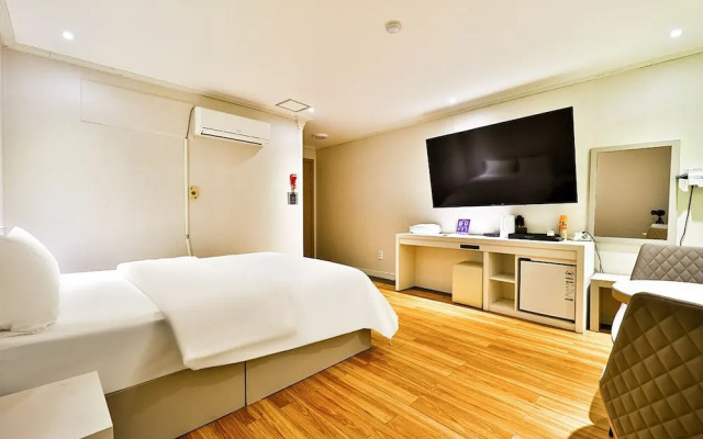 Incheon Airport Young jong stay hotel