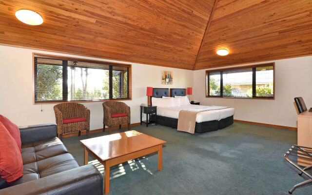 Riverside Hotel Marlborough
