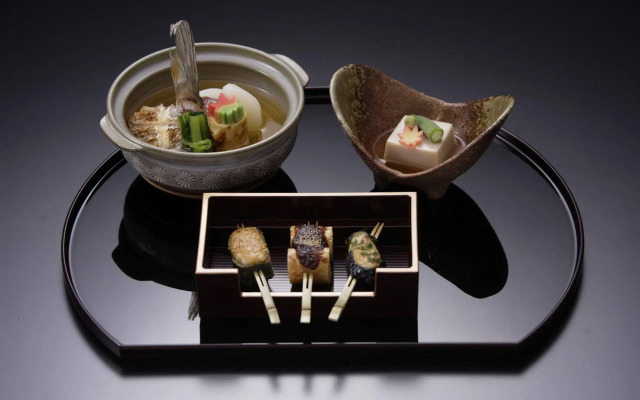 Ryokan Hirashin