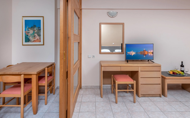 Poseidonia Apartments