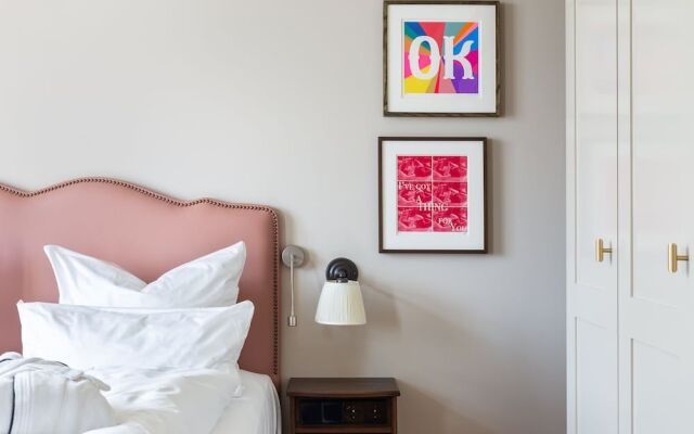 Mimosa Suites