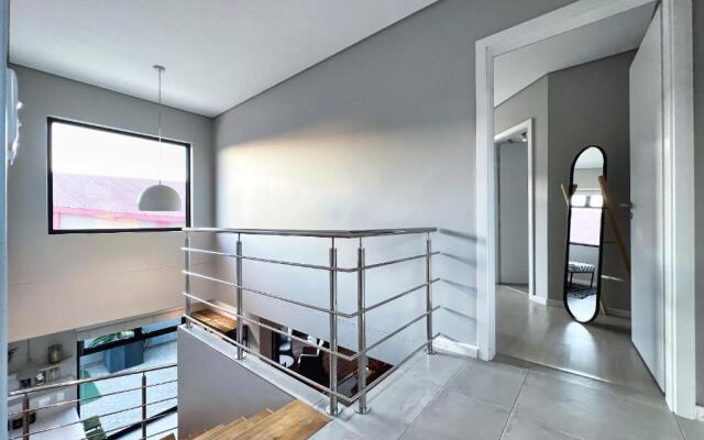Turmalin Cottage Unit 2