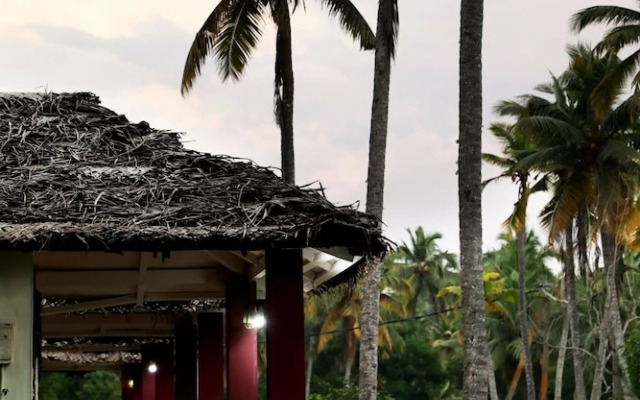 Phoenix Island Resort