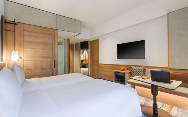 Harris Hotel & Convention Serpong – Guest Rooms – Tangerang